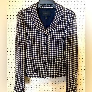 Banana Republic navy and white tweed jacket size 8! Great staple piece!